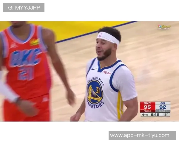 库里半场火力全开三分雨下23分助攻3次展现超级状态