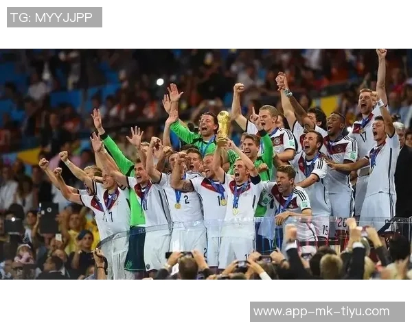 明年世界杯冠军争夺战谁能问鼎巴西德意志历史辉煌回顾