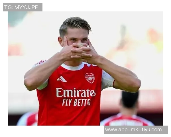 阿森纳本赛季火力分散10人齐发力埃泽约克雷斯各进4球 阿森纳本赛季火力分散10人齐发力埃泽约克雷斯各进4球