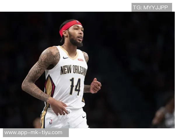 里夫斯强调全队协作防守的重要性球员天赋众多需齐心合力