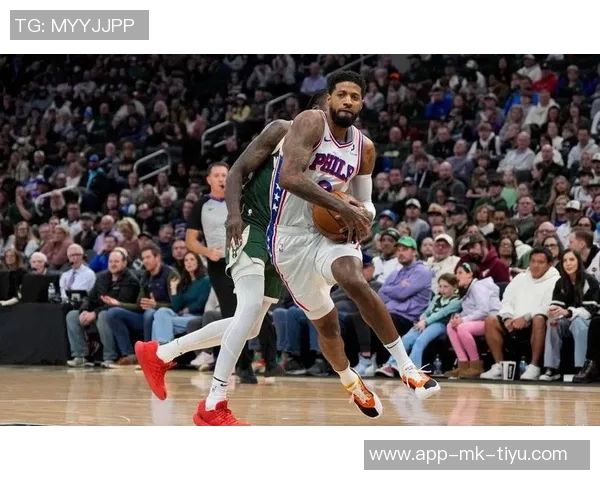 乔治状态平平29分钟出战仅得12分4篮板3助攻并有4次失误表现不佳