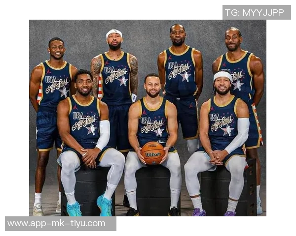 小里场均284分全明星概率高达73超越老詹引发关注 小里场均284分全明星概率高达73超越老詹引发关注