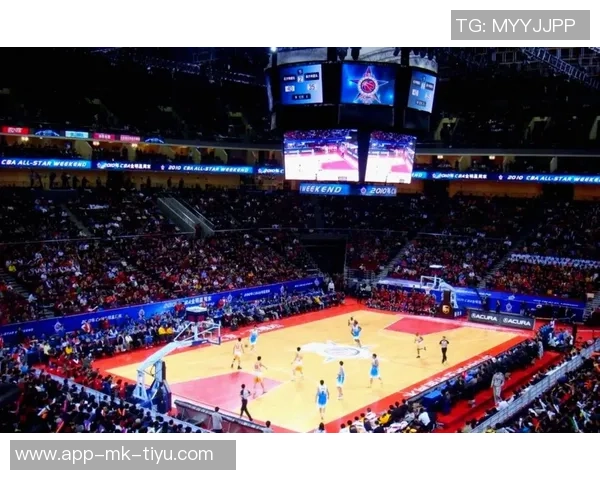 骑士队表现离谱与去年进攻强势形成鲜明对比引发热议